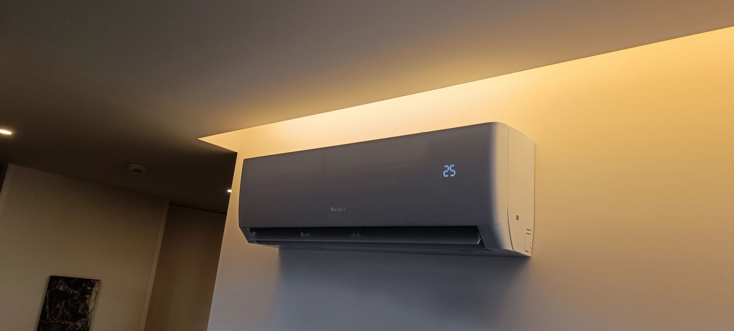 Equipamento de climatização integrado num espaço residencial